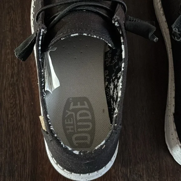 Hey Dude Shoes - Picture 5 of 5